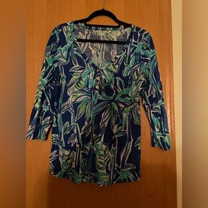 NWOT: LILLY PULITZER LONG SLEEVE V-NECK SHIRT